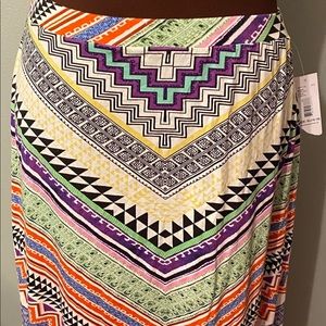 NWT Women’s XL multicolor maxi skirt